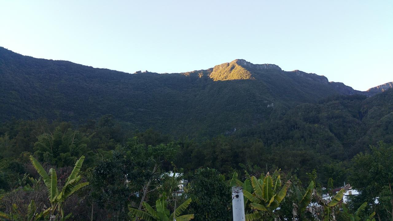 Gite Du Piton D Anchaing Hell-Bourg Exterior foto